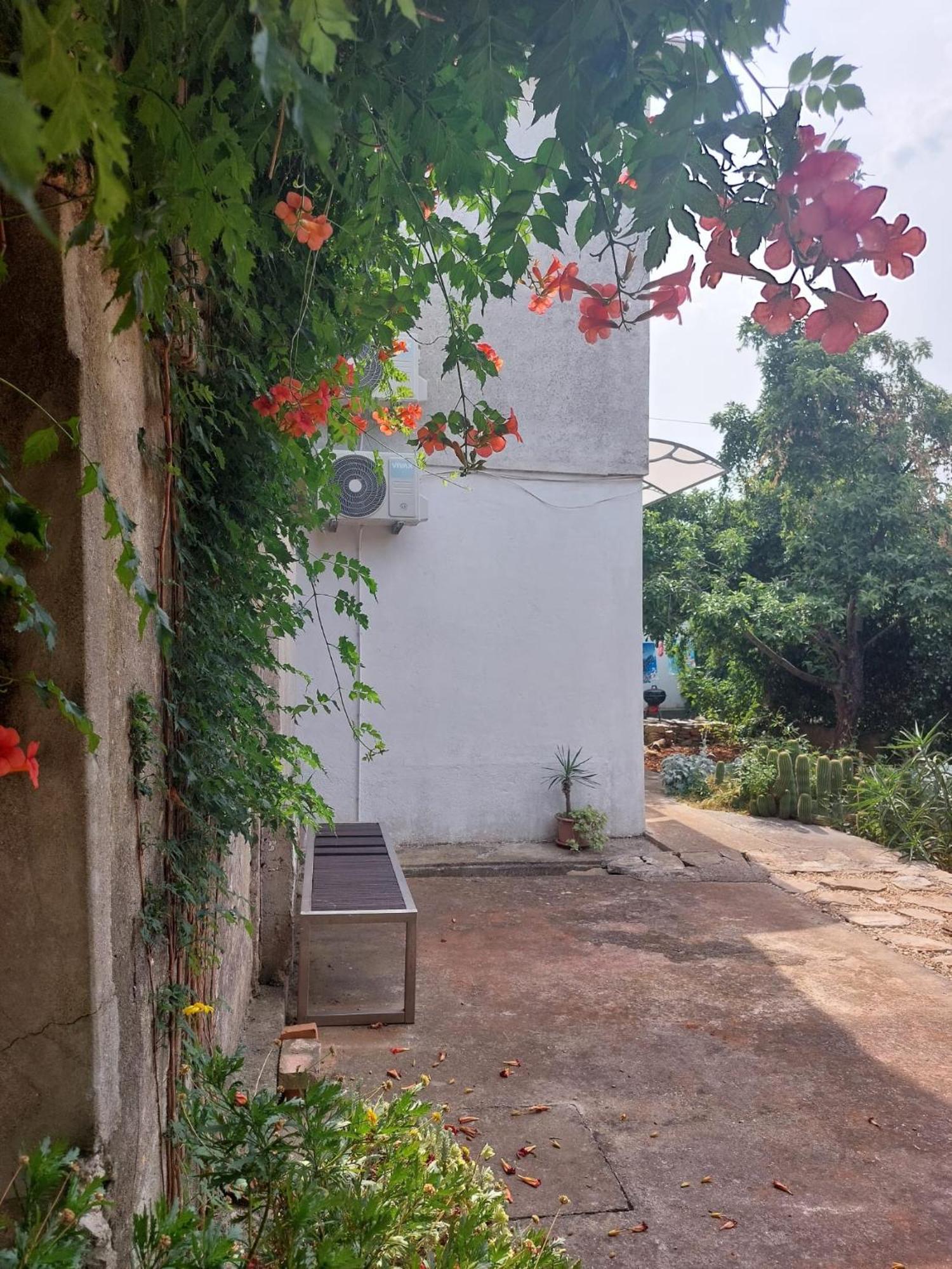 Apartment Bozava - Nena 外观 照片